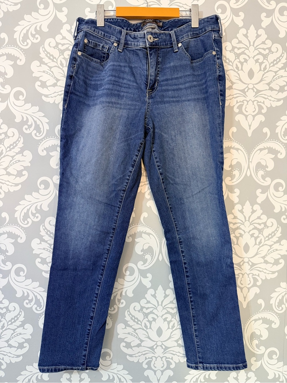 🌿2/$25 • Torrid Denim Washed Boyfriend Straight Jeans